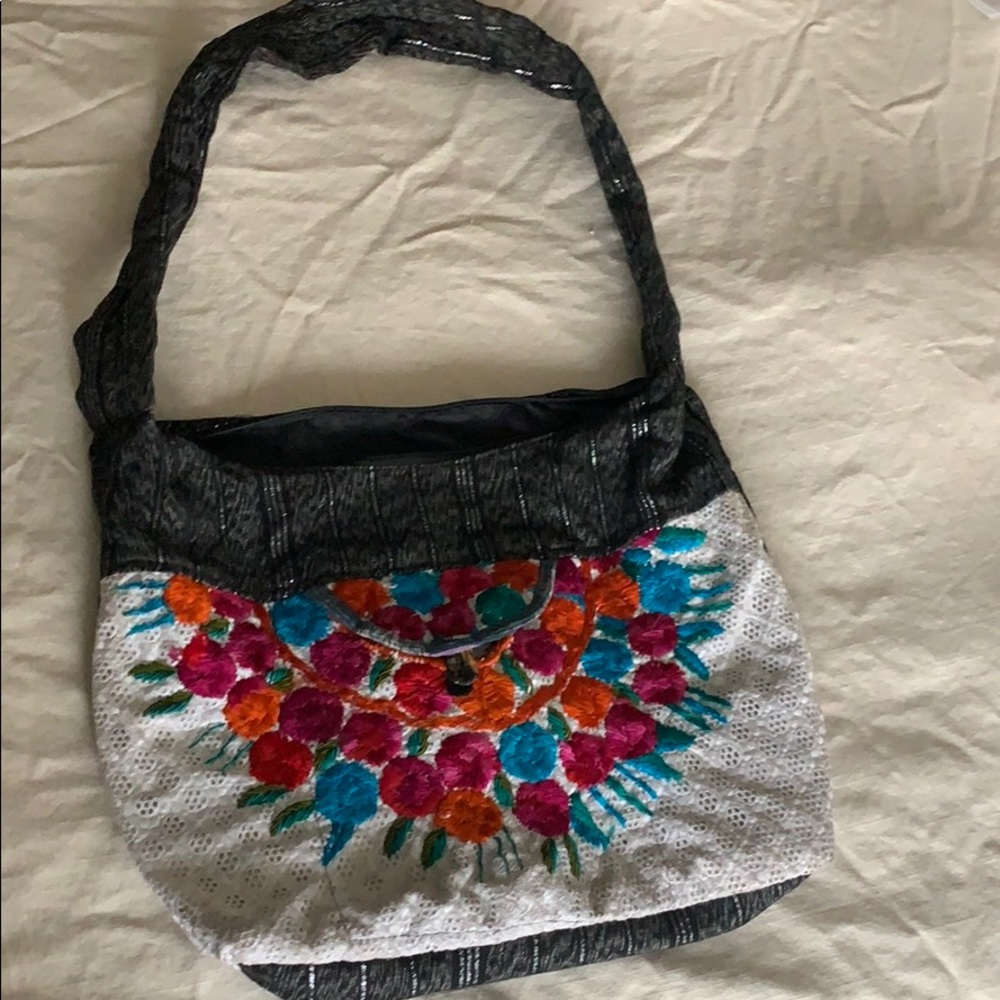 Embroidered bag